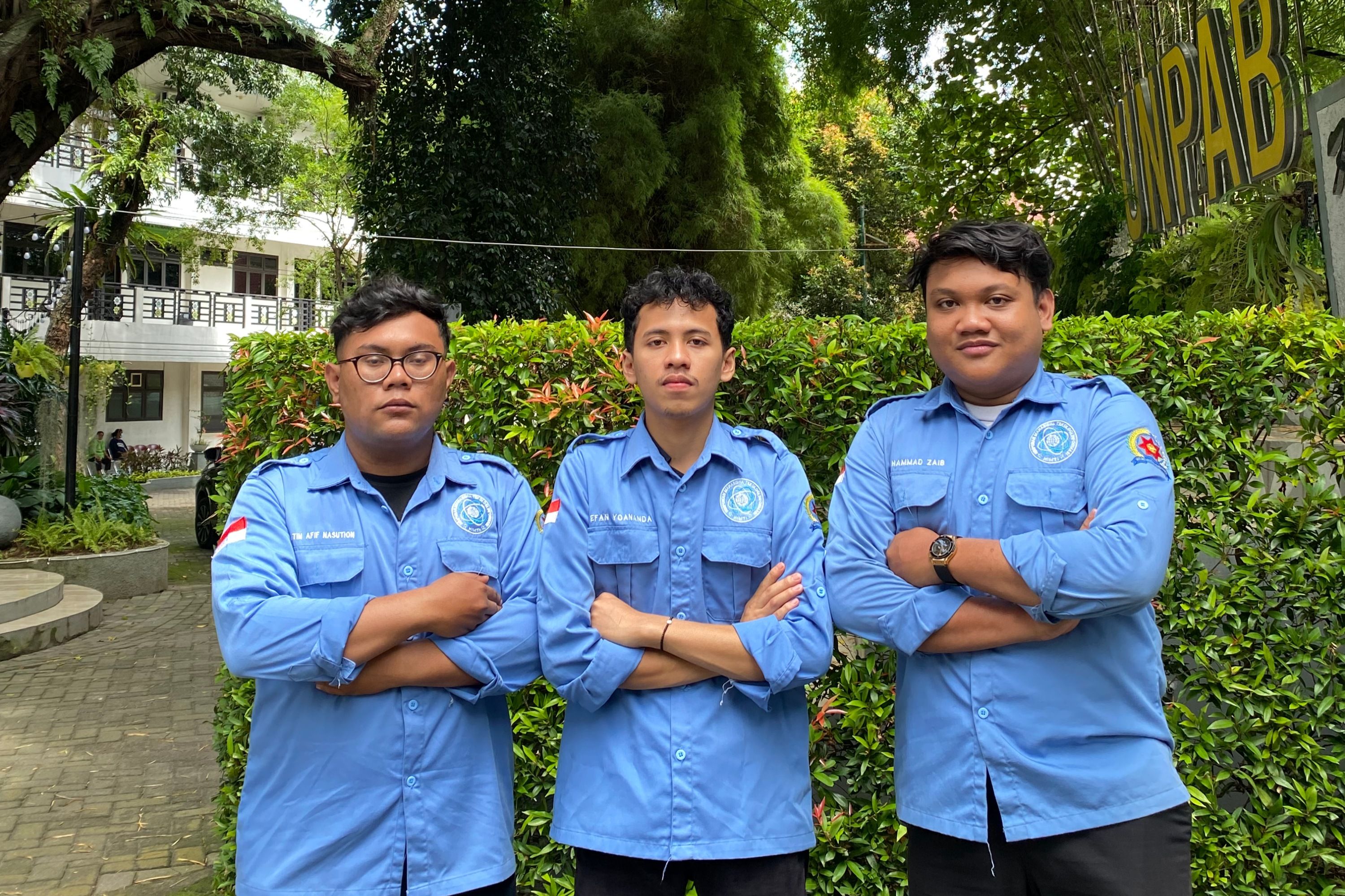 Foto Sampul Divisi HUMAS
