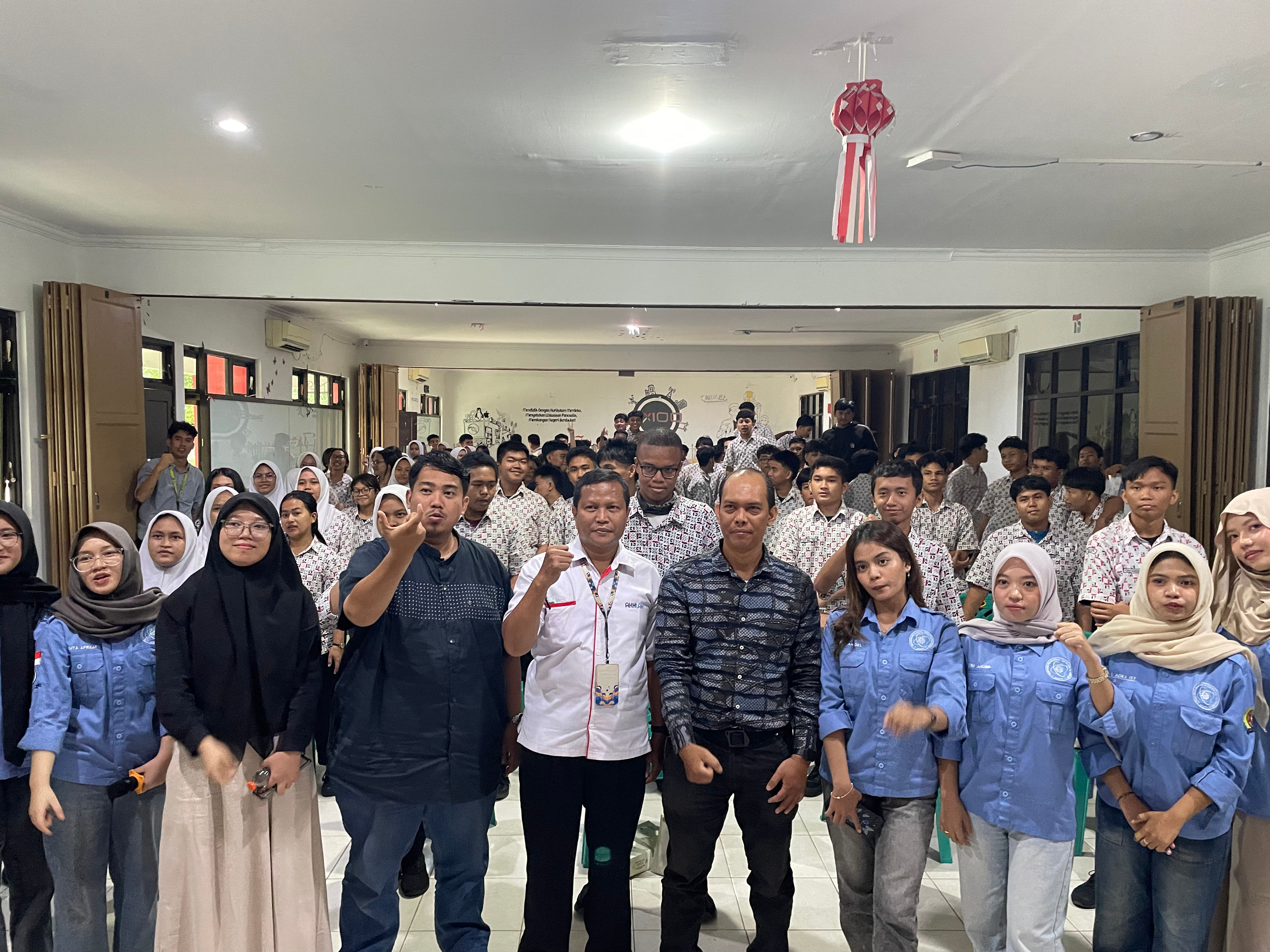 Dokumentasi Diskusi Ilmiah di SMK Telkom Medan (2)